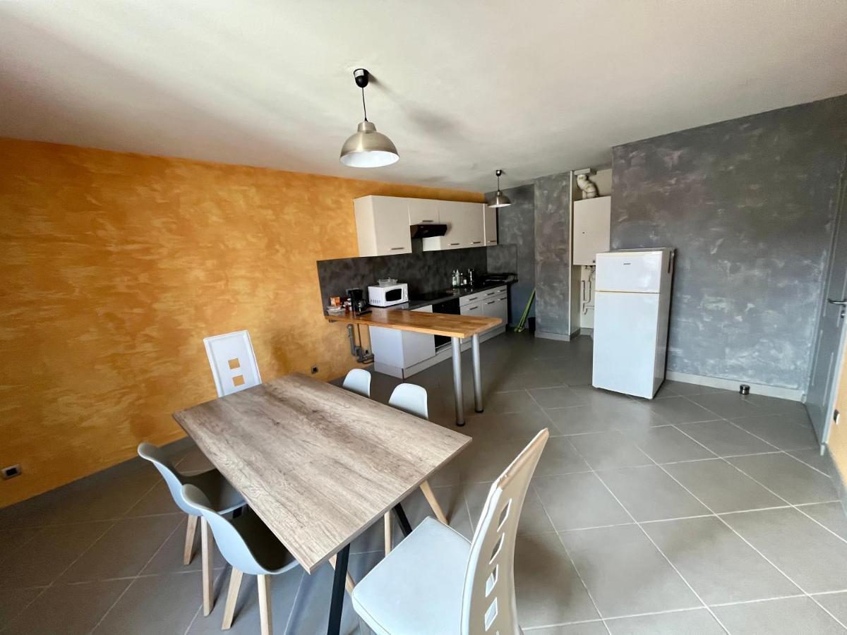 Appartement 2 Chambres - Lits King Size - Wifi - Baignoire Le Puy-en-Velay المظهر الخارجي الصورة